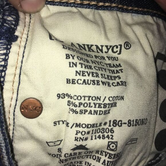 BlankNYC the Fulton distressed rolled raw hem size 25 jean shorts - Picture 10 of 12